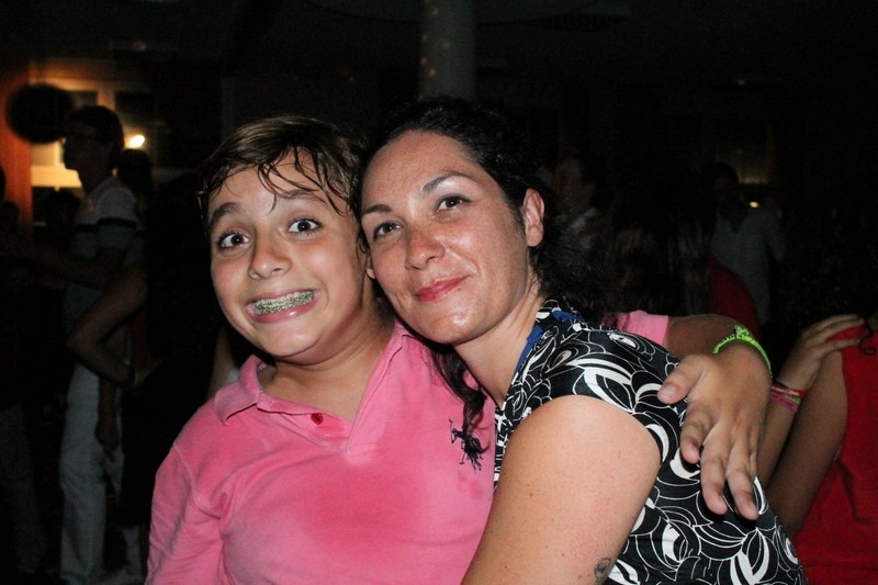 Village Camps International Summer Camp Leysin, Switzerland 2026-08-15 https://www.villagecamps.com/journals_admin/images/701-21-discoprom (15).jpg
